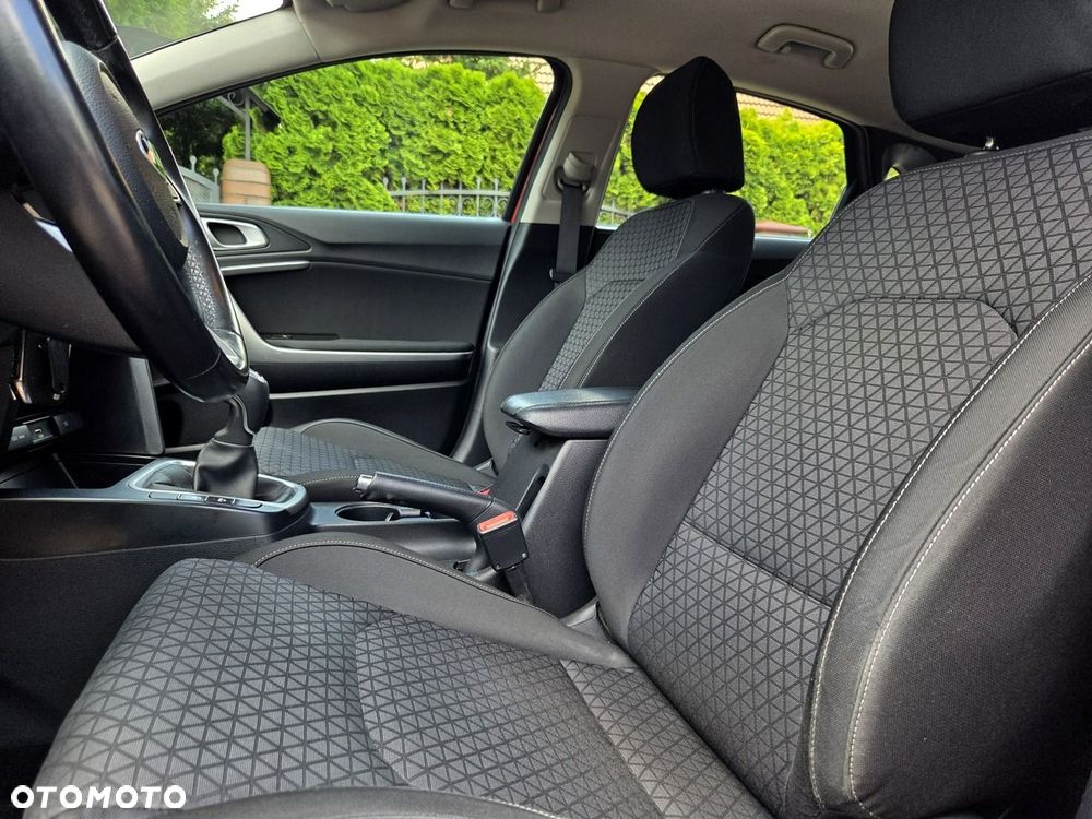 Kia Ceed 1.6 CRDi Edition 7 - 10