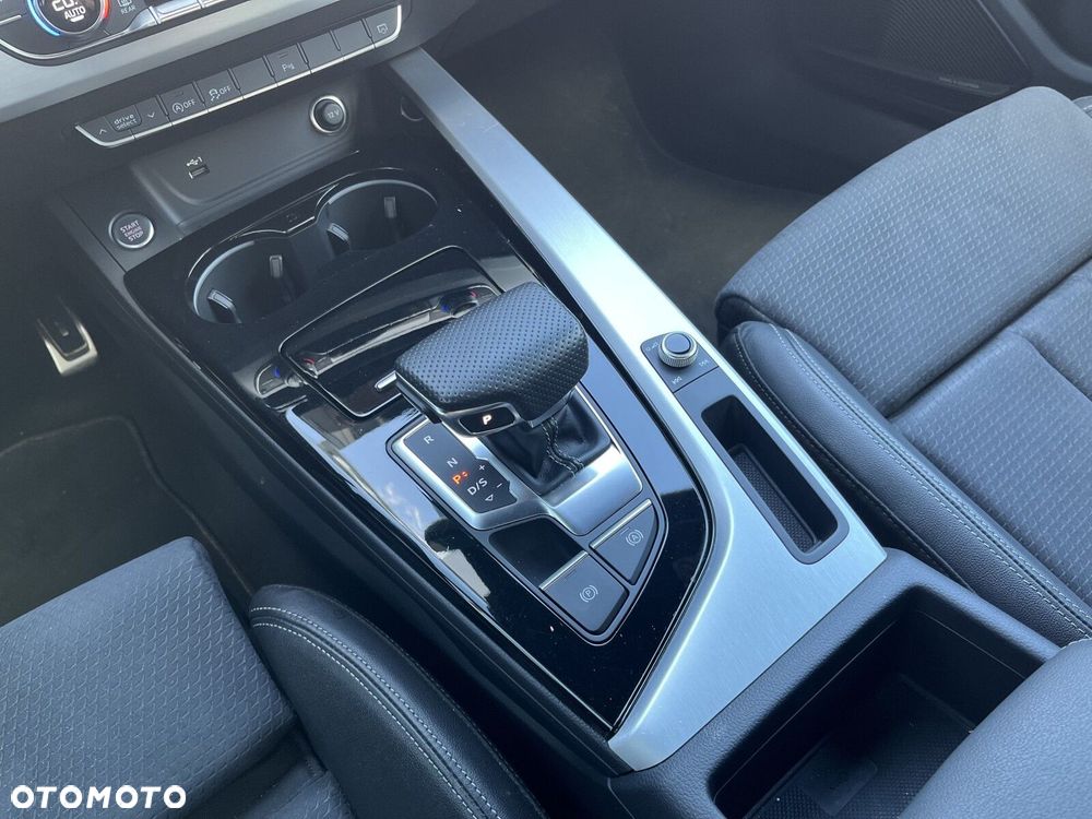 Audi A4 Limousine 40 TFSI mHEV Quattro Advanced S tronic - 21