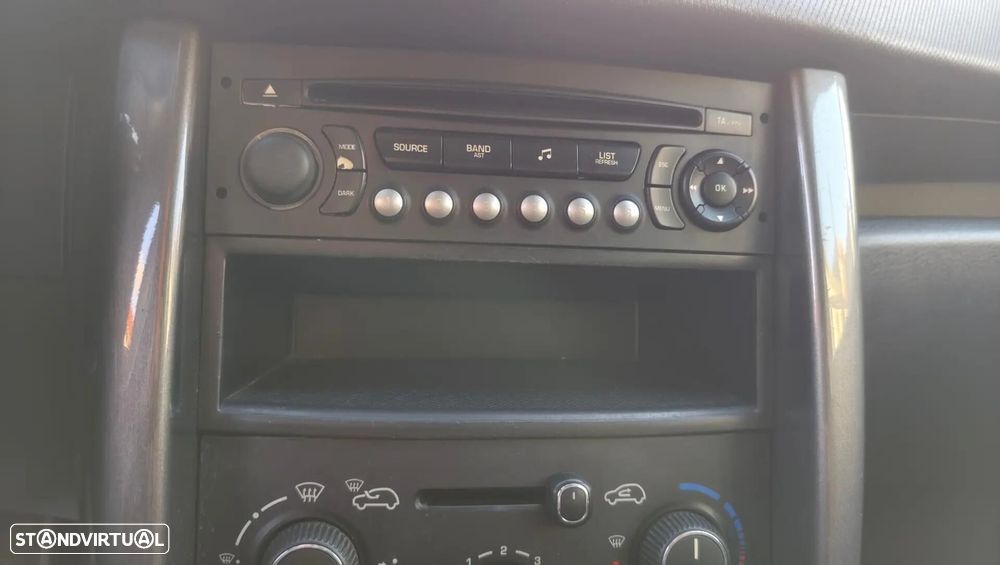 Peugeot 207 SW 1.4 VTi Sportium - 18