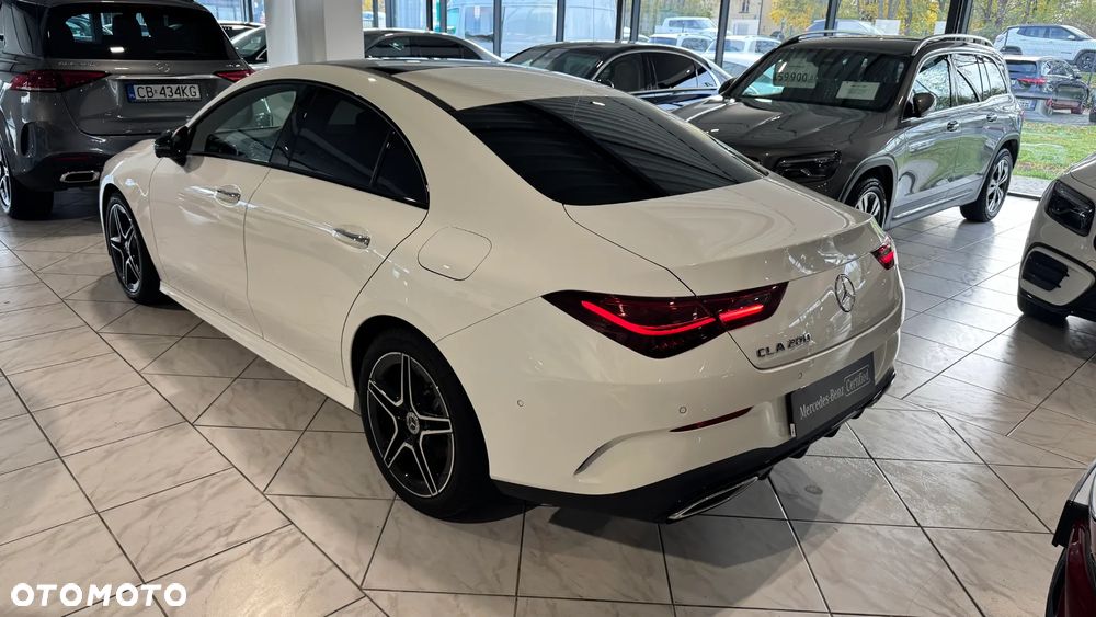 Mercedes-Benz CLA 200 AMG Line 7G-DCT - 4