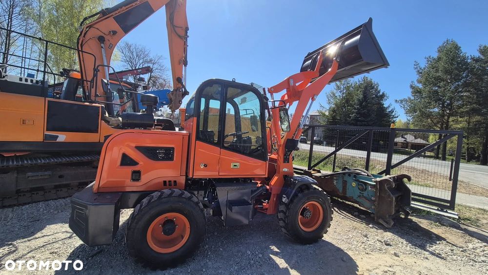 Caterpillar MACHPRO-L300 LOADER NOWA MINI ŁADOWARKA