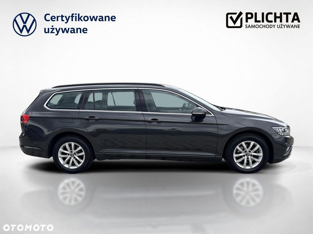 Volkswagen Passat - 7