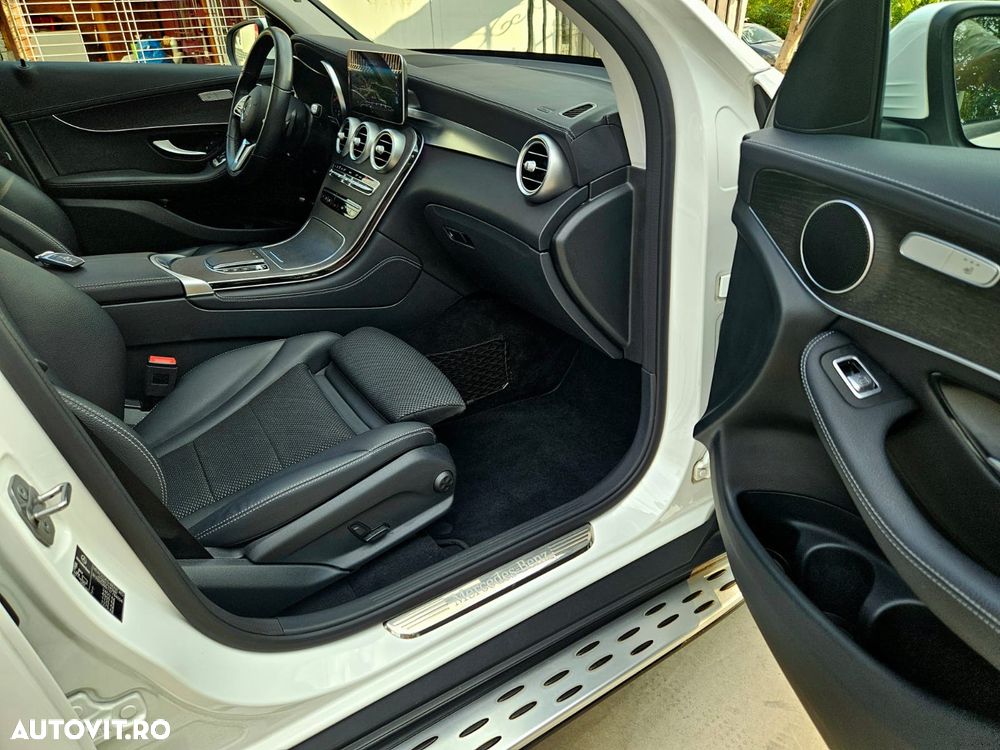 Mercedes-Benz GLC 200 4MATIC - 26