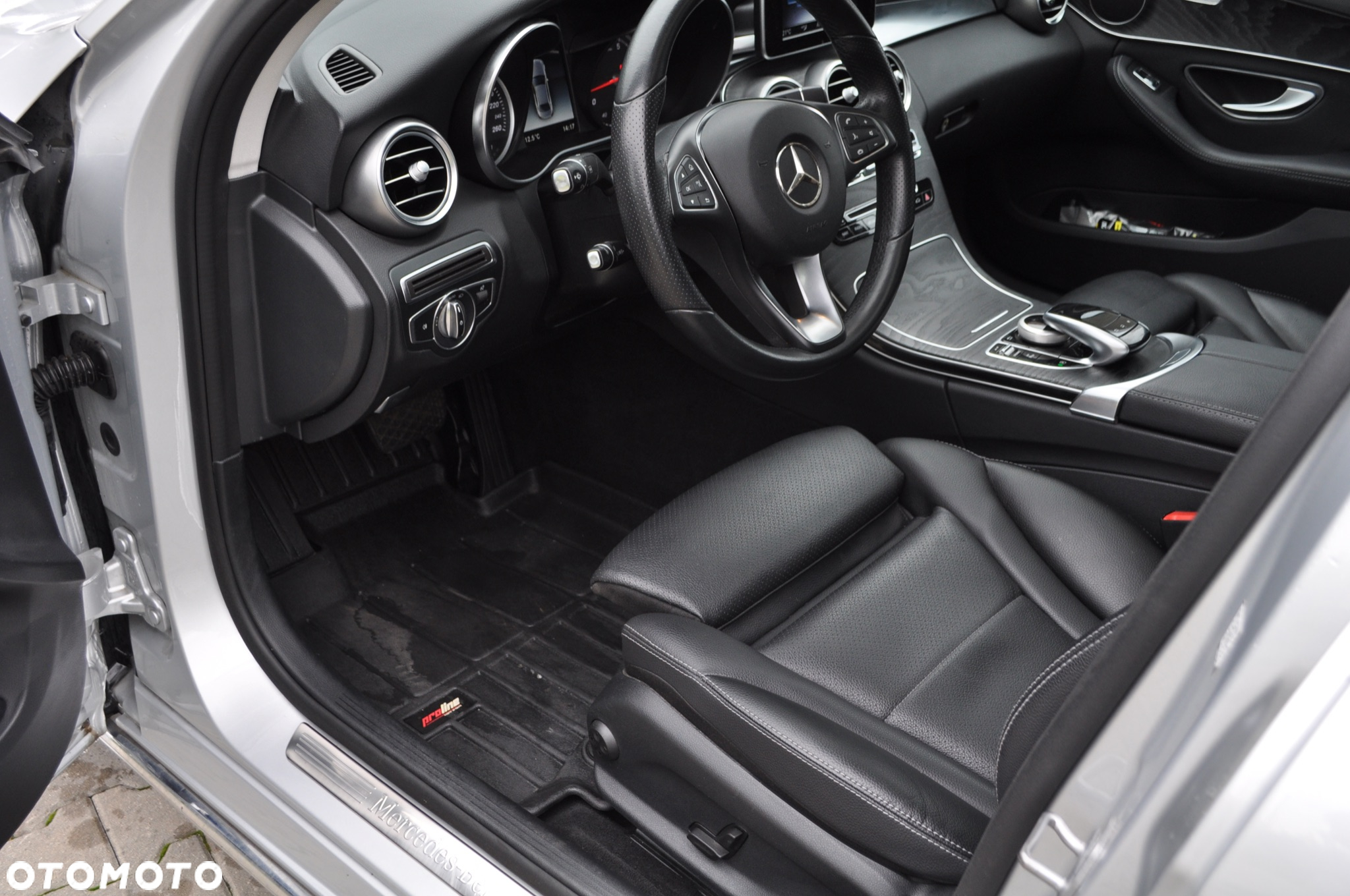 Mercedes-Benz Klasa C 200 9G-TRONIC Exclusive - 11
