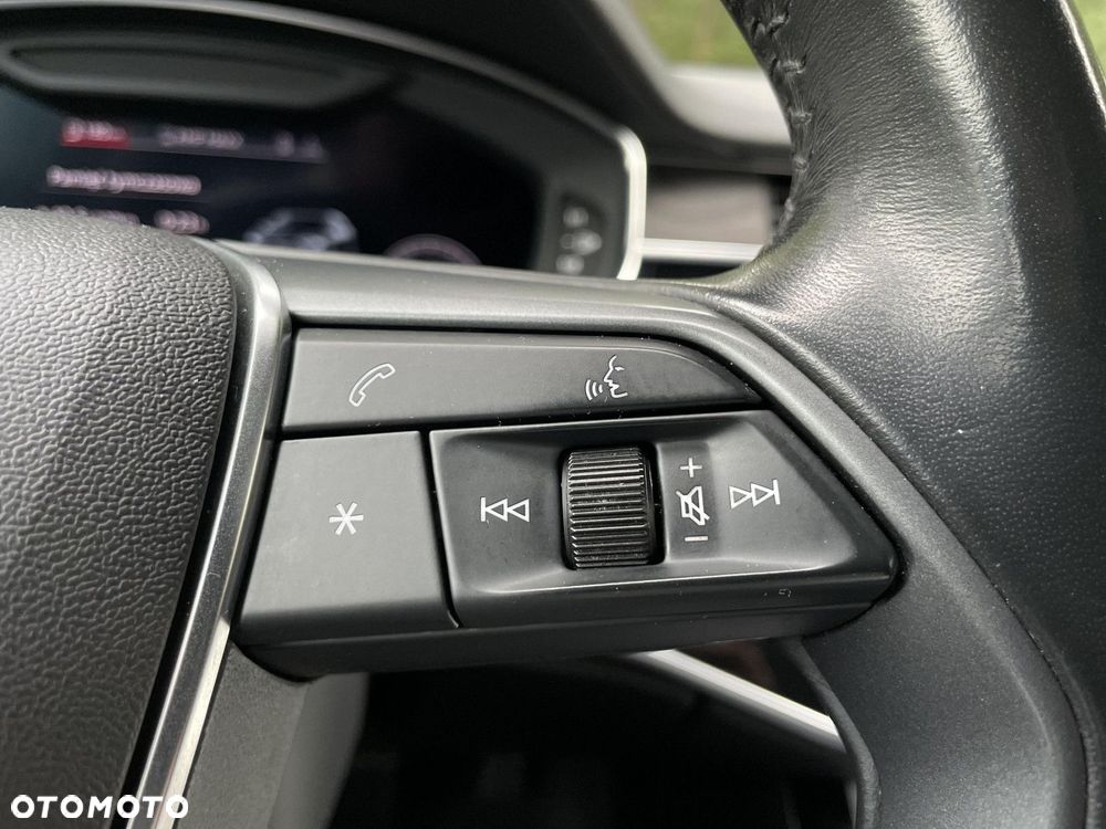 Audi A8 - 19