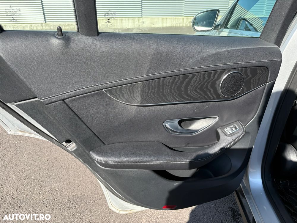 Mercedes-Benz GLC 220 d 4MATIC 9G-TRONIC Exclusive - 11