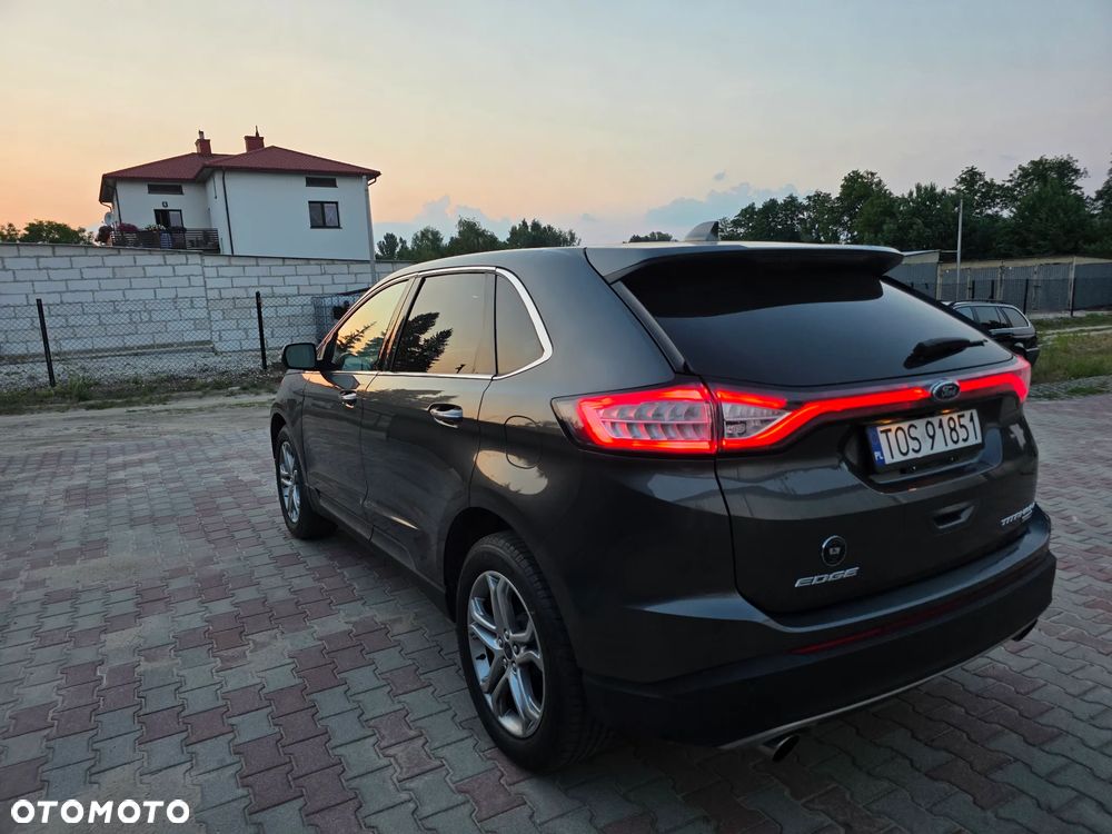 Ford Edge - 10
