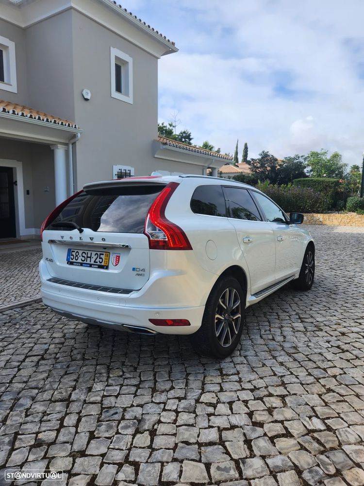 Volvo XC 60 2.4 D4 Dynamic Edition AWD Geartronic - 3