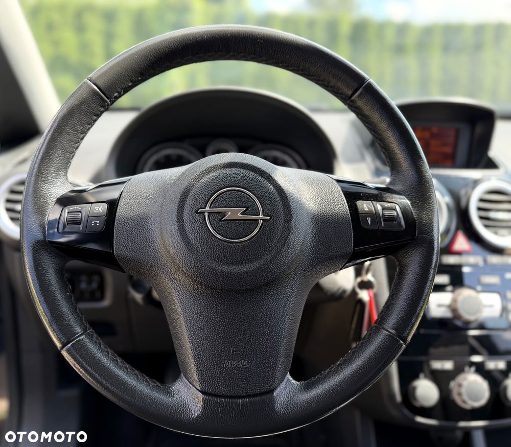 Opel Corsa 1.4 16V Energy - 34