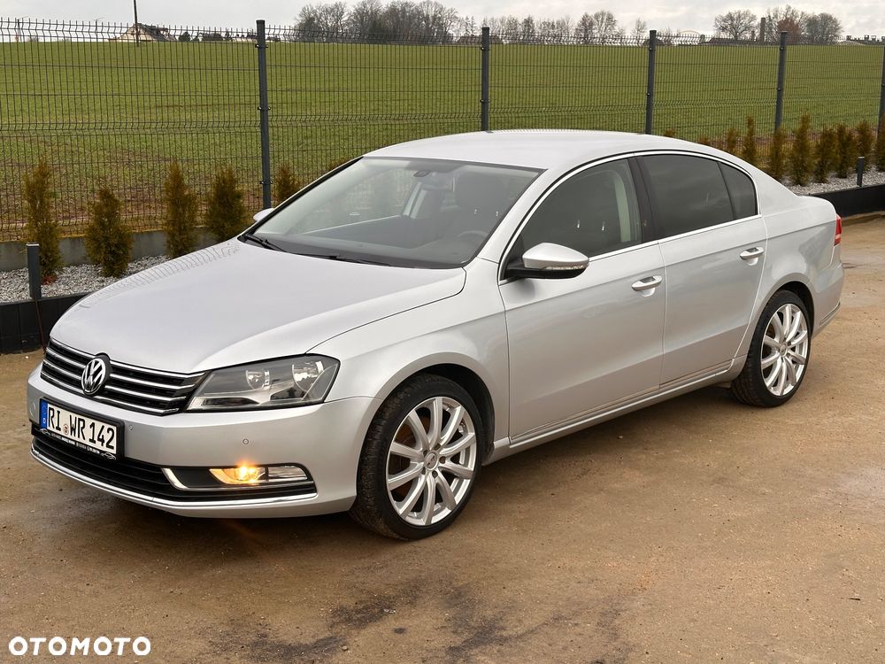 Volkswagen Passat 2.0 TDI BlueMotion Technology Comfortline - 2