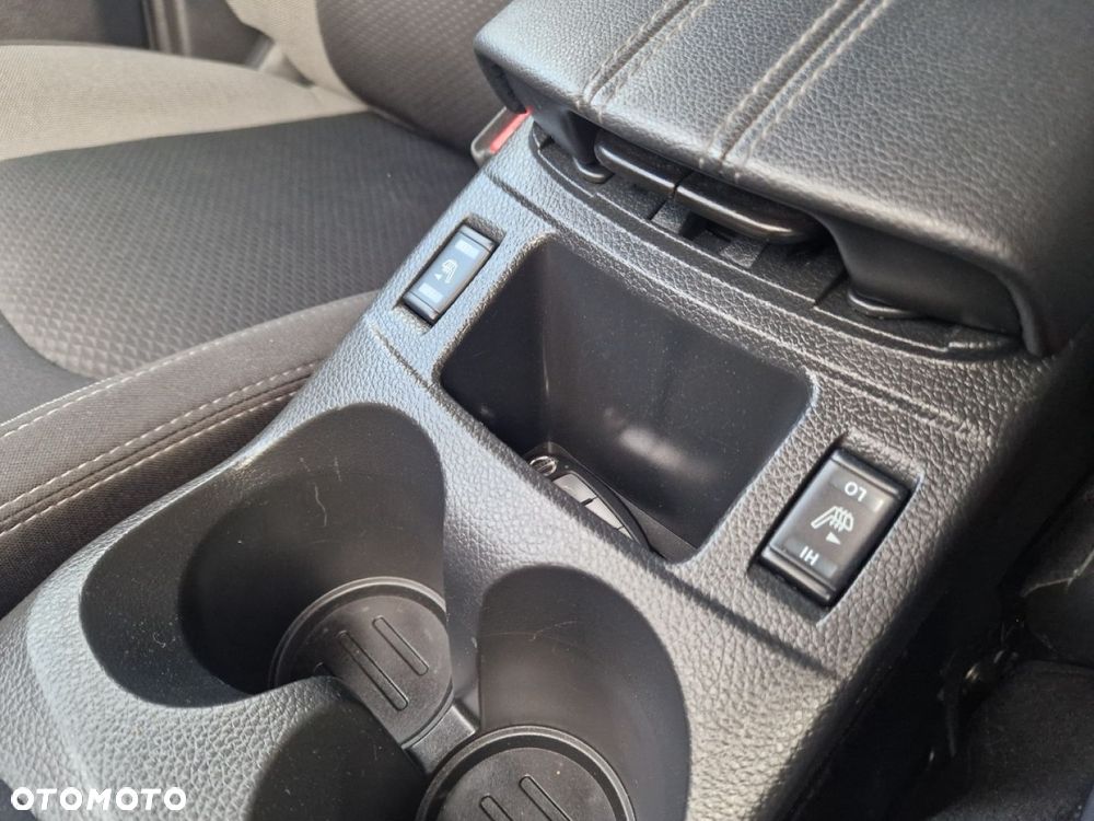 Nissan Qashqai - 17