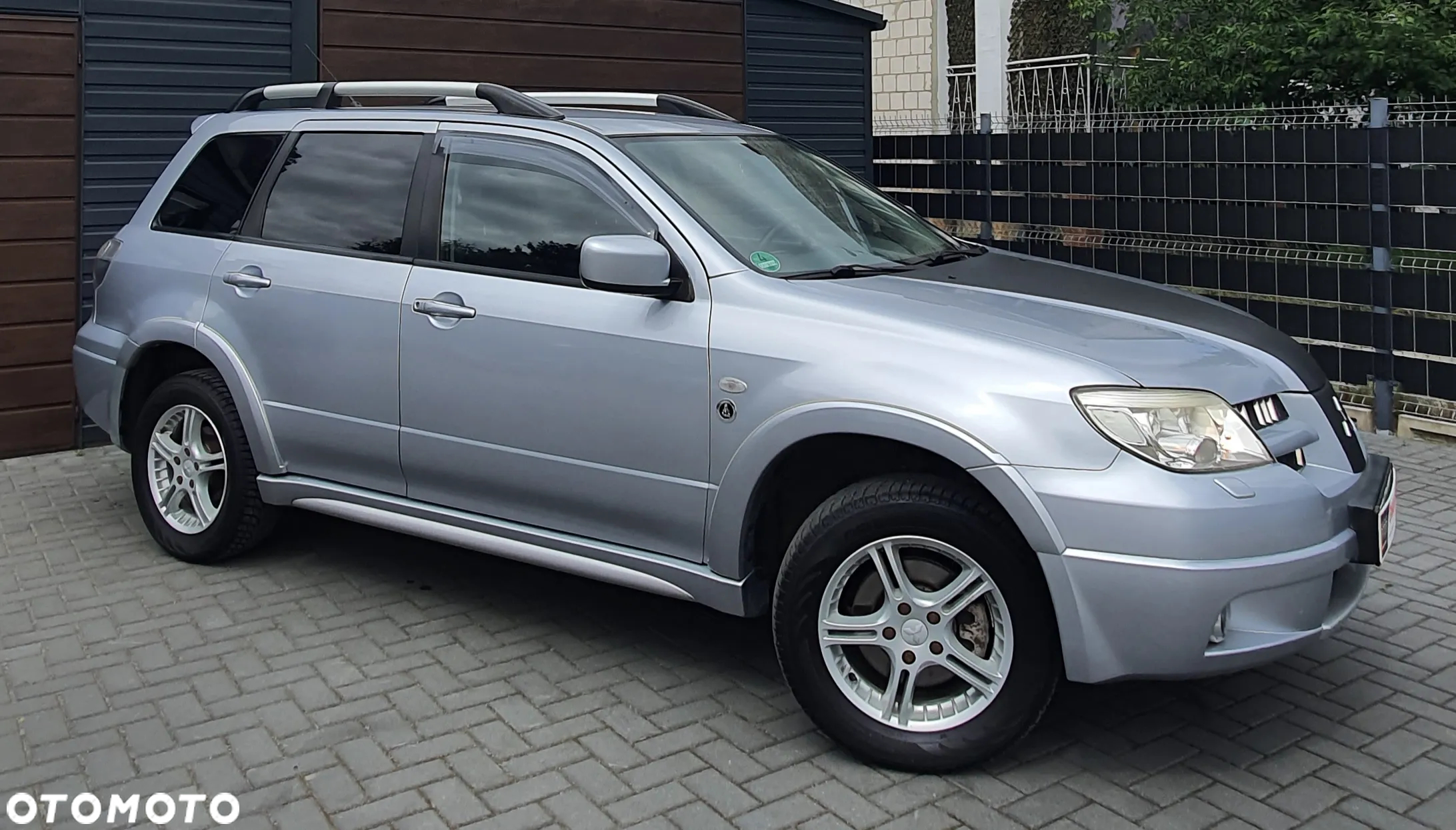 Mitsubishi Outlander 2.4 Dakar - 9