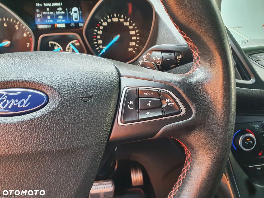 Ford Kuga 1.5 EcoBoost 4x4 ST-Line - 21