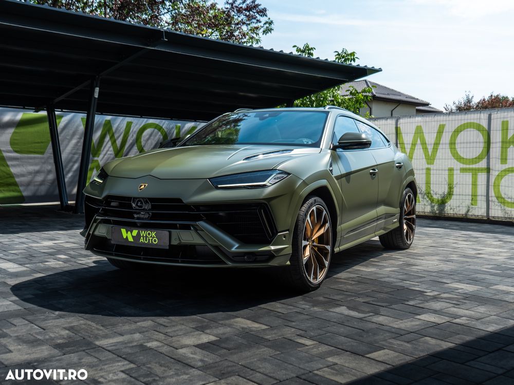 Lamborghini URUS - 15