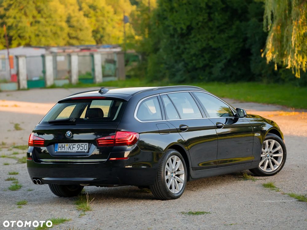 BMW Seria 5 520d Luxury Line - 8