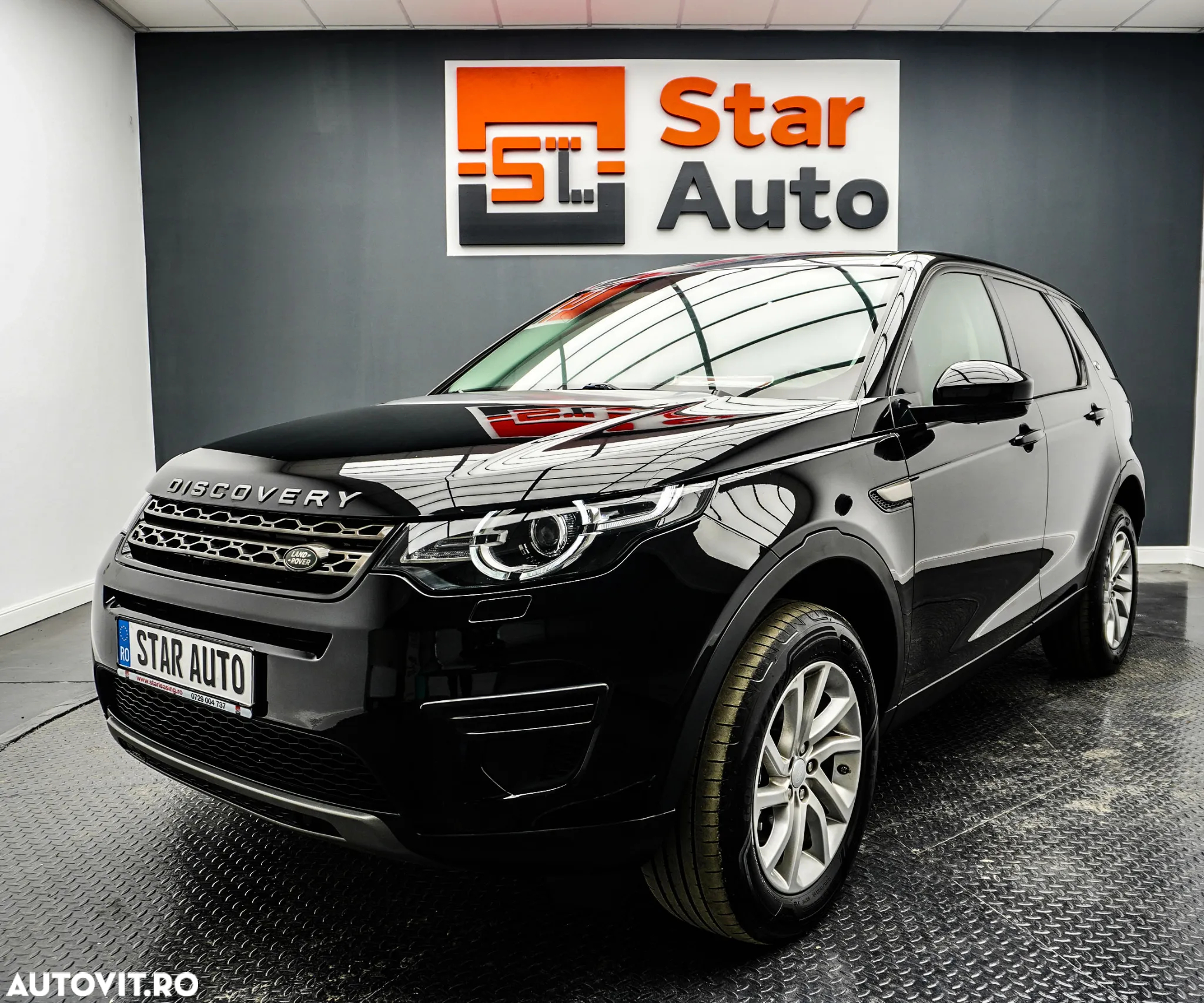 Land Rover Discovery Sport 2.0 l TD4 PURE Aut. - 2