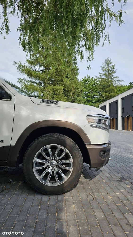 Dodge RAM 1500 5.7 4x4 - 21