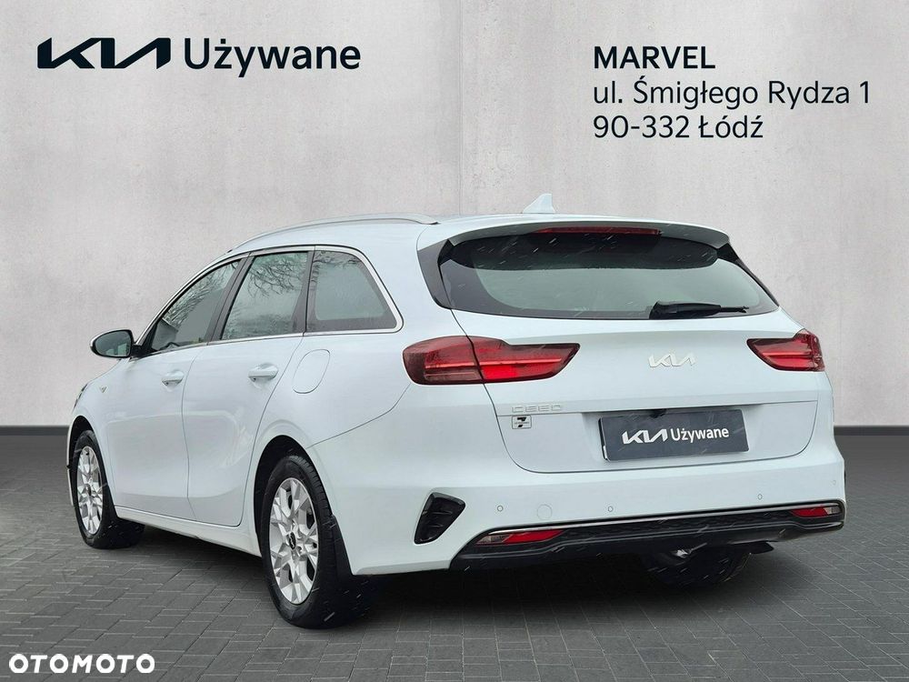 Kia Ceed 1.5 T-GDI M - 4