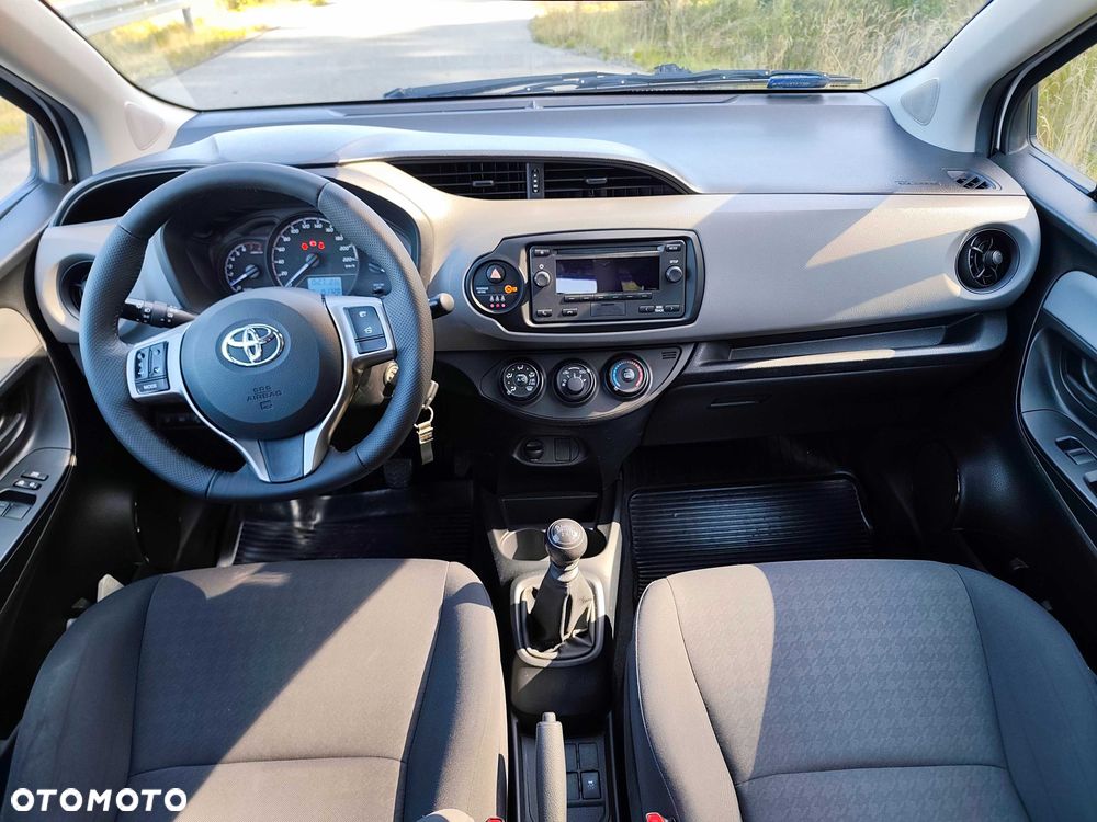Toyota Yaris - 5