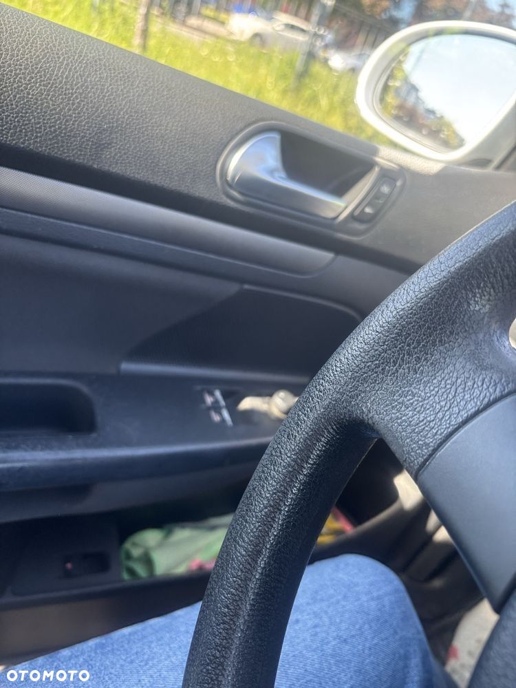 Volkswagen Golf 1.6 DSG Comfortline - 16