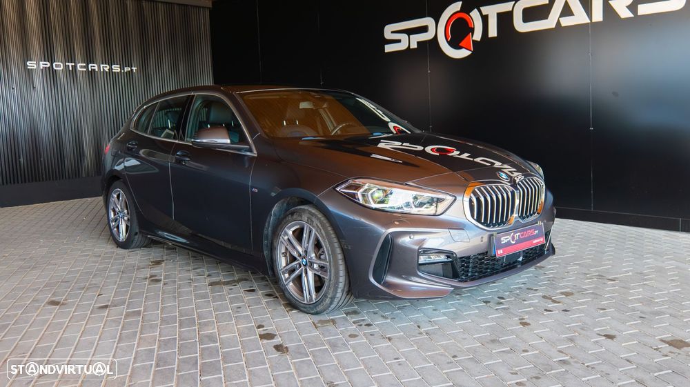 BMW 116 d Pack Desportivo M - 3