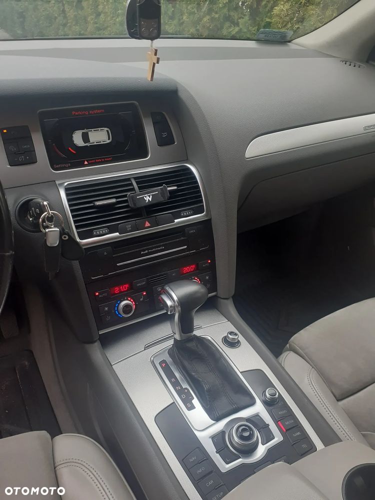 Audi Q7 3.0 TDI Quattro Tiptronic - 10