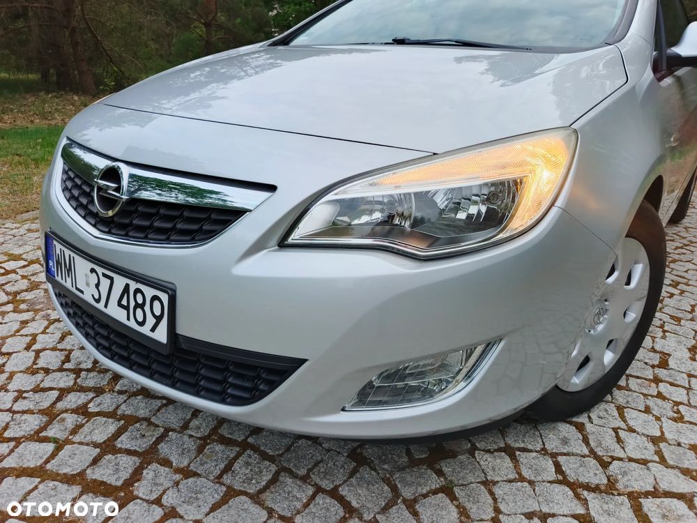 Opel Astra 1.7 CDTI DPF Edition - 32