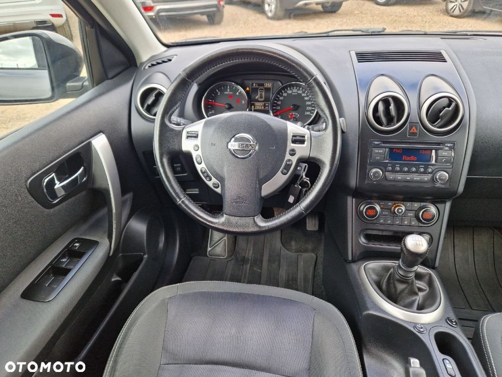 Nissan Qashqai - 16