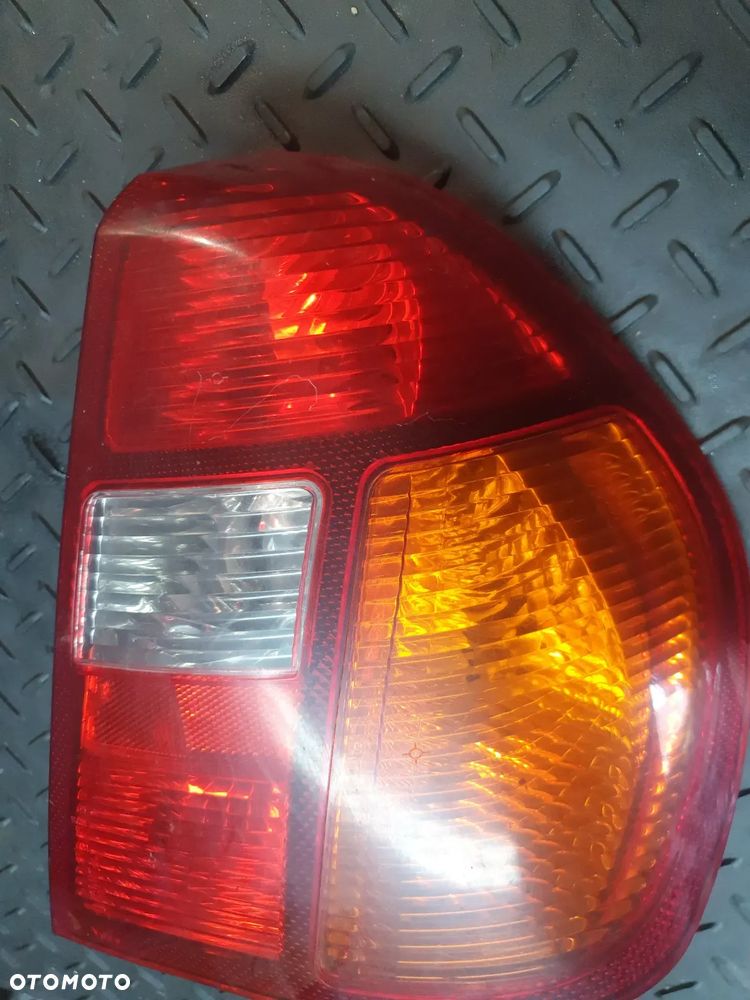 RENAULT THALIA I LAMPA PRAWY TYŁ PRAWA TYLNA WTYCZKA INSTALACJA POSIADAM 4 SZT - 9