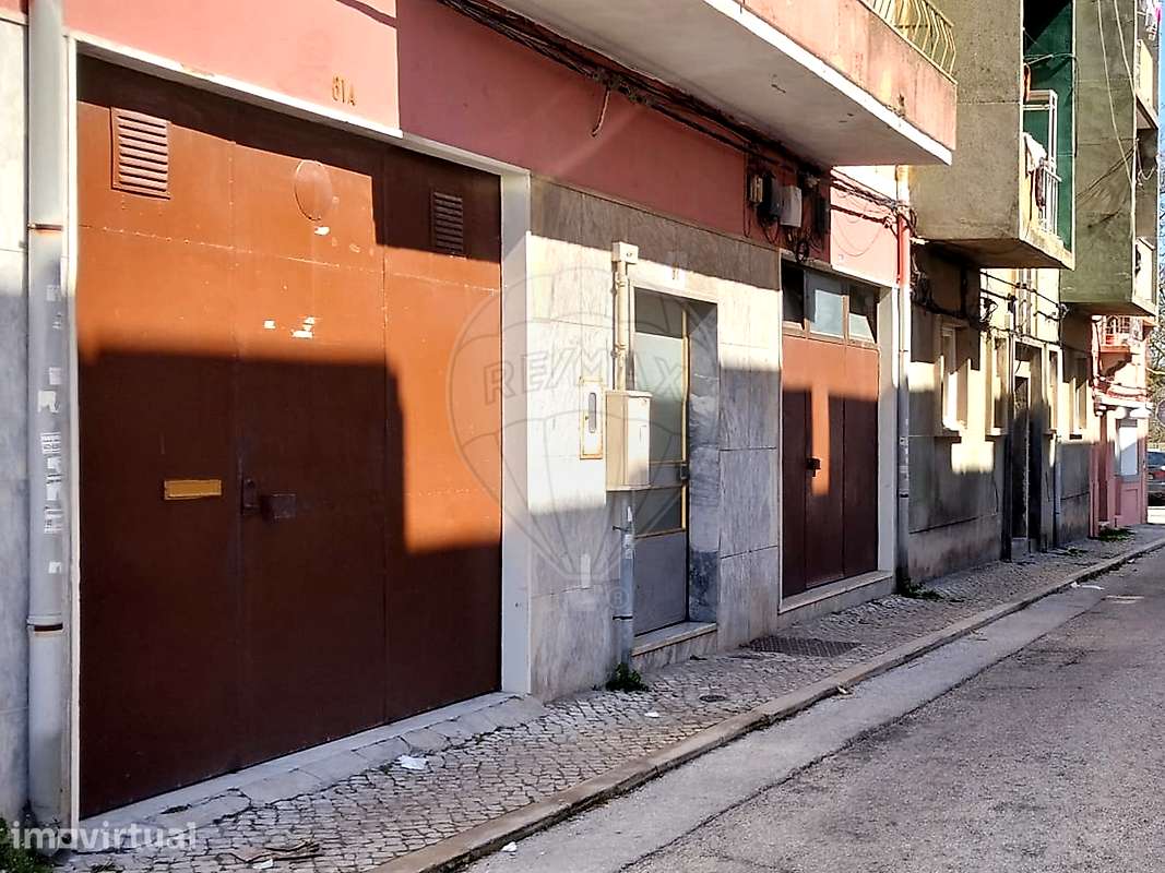 Armazém T6 para venda - Grande imagem: 2/12