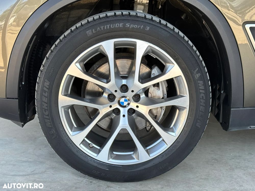 BMW X5 xDrive30d xLine - 14