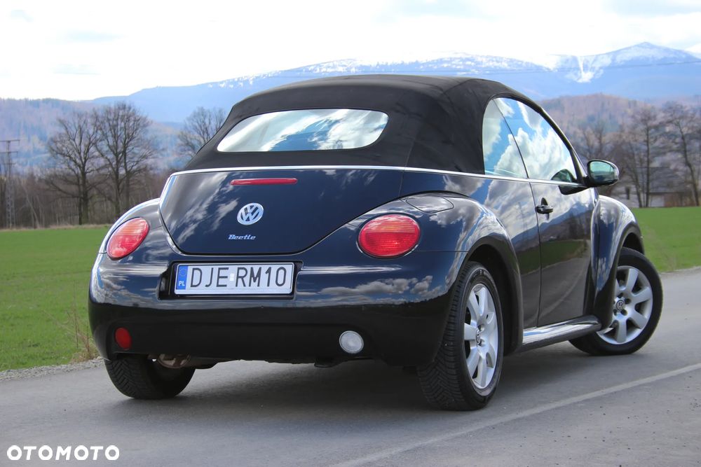Volkswagen New Beetle 2.0 - 8
