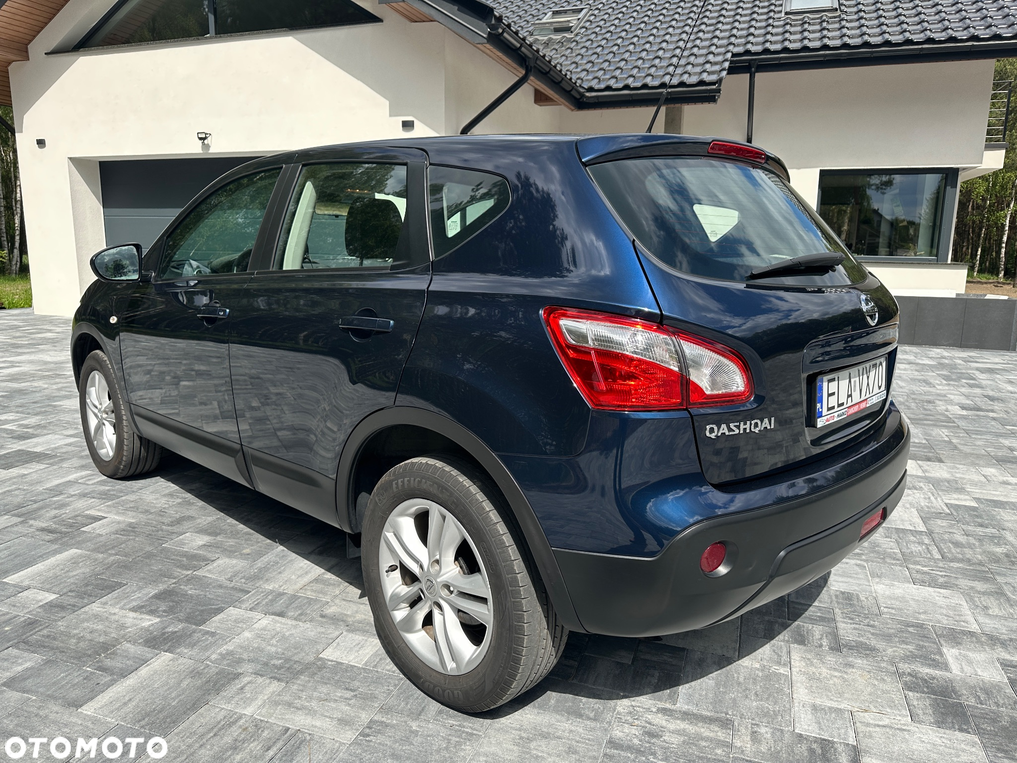 Nissan Qashqai 2.0 visia - 9