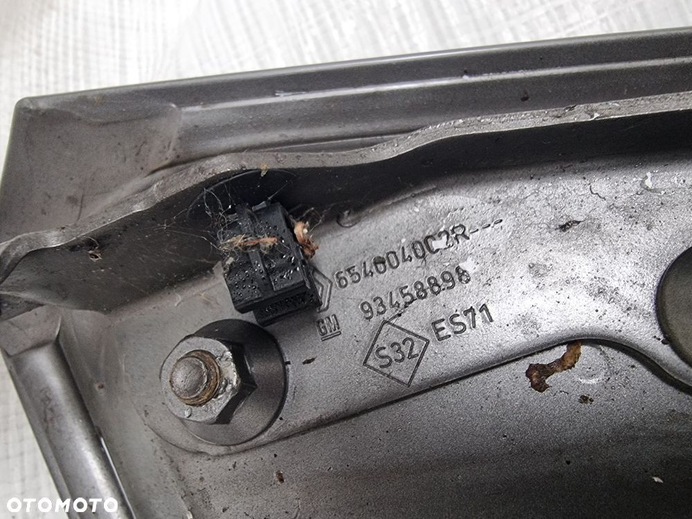 MASKA POKRYWA SILNIKA OPEL VIVARO B II 2 kod lakieru 10J - 13