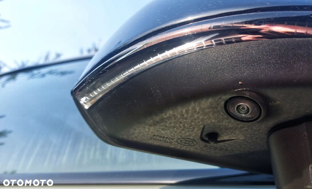 Volvo XC 40 B5 AWD Ultimate Dark - 19