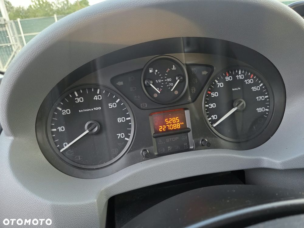Citroën JUMPY EXPERT SCUDO 2.0 LONG KLIMA ORYGINAŁ PRZEBIEG SPRAWNY ZADBANY FULL OPCJA DOPOSAŻONY - 16