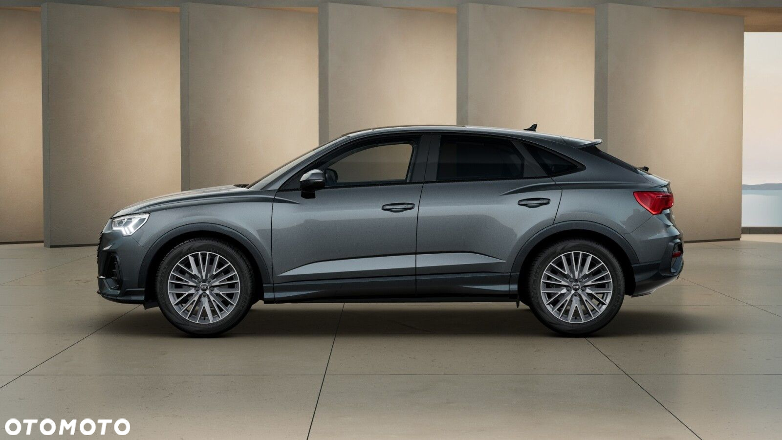 Audi Q3 Sportback - 4