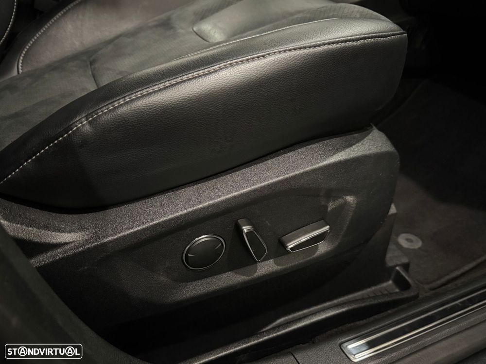 Ford Galaxy 2.0 TDCi Titanium - 52