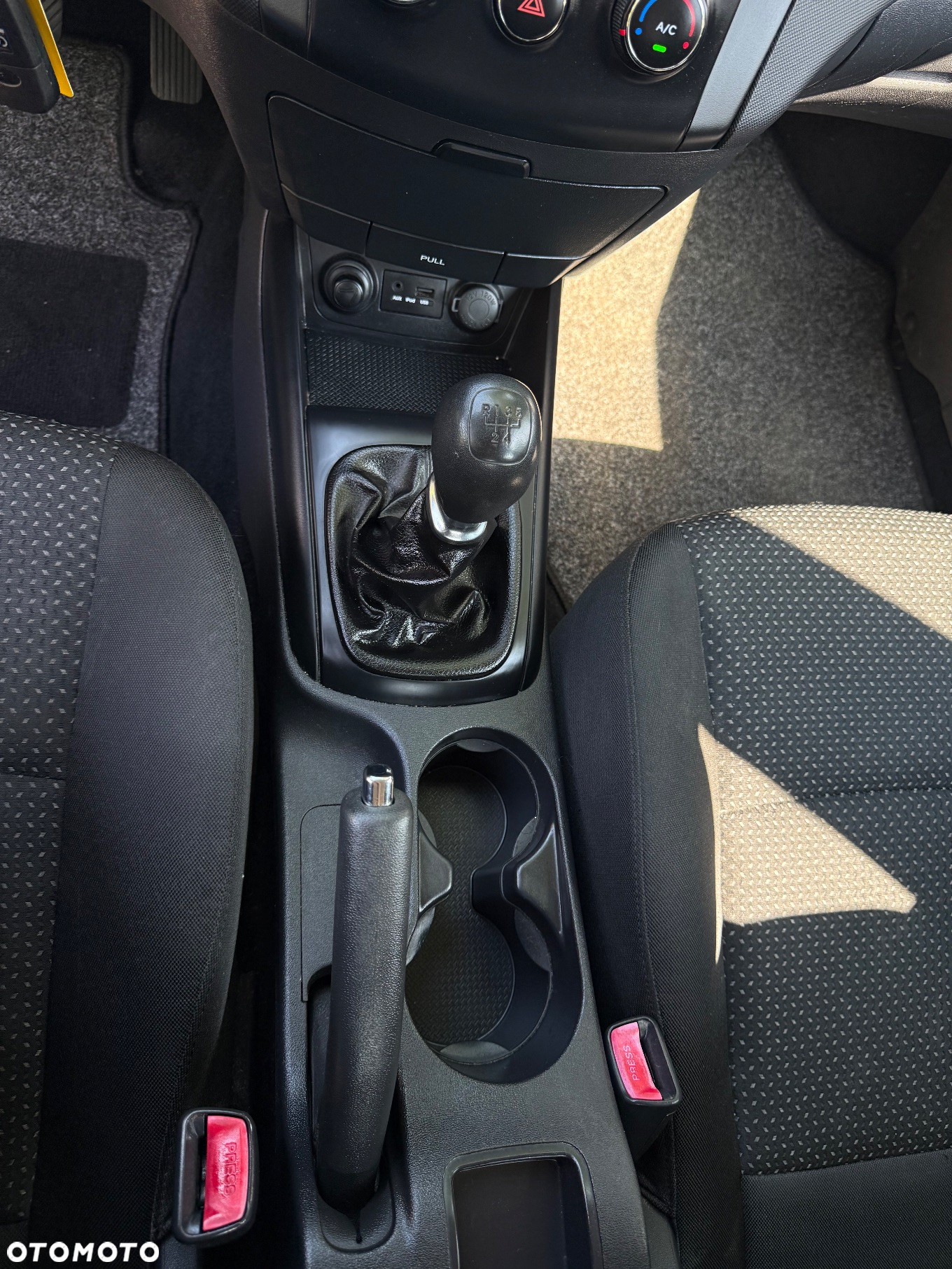 Hyundai i30 1.4 Comfort - 27