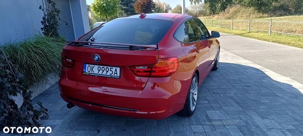 BMW Seria 3 318d Sport Line - 2
