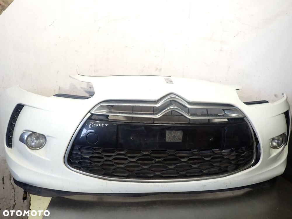 ZDERZAK PRZÓD CITROEN DS3 1.6 KOL: EWP - 1