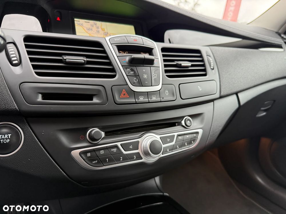Renault Laguna 2.0 TCe 170 Initiale - 28