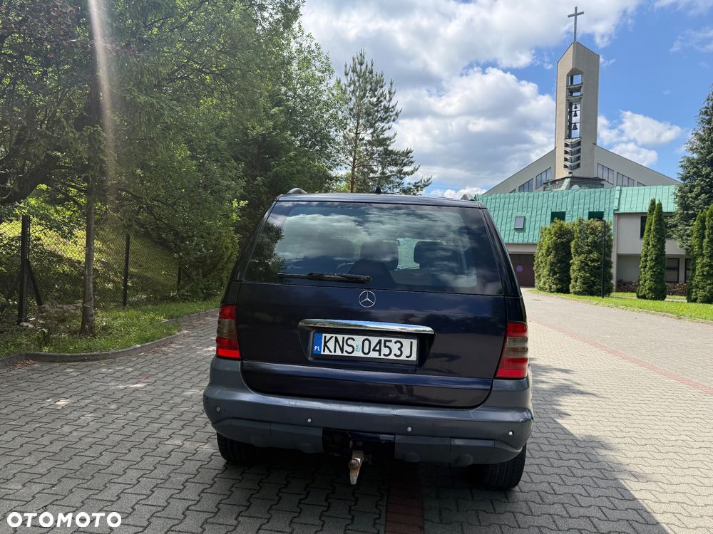 Mercedes-Benz ML 400 CDI - 17