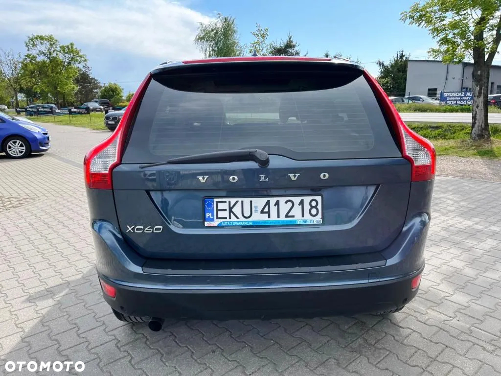 Volvo XC 60 D4 Summum - 9