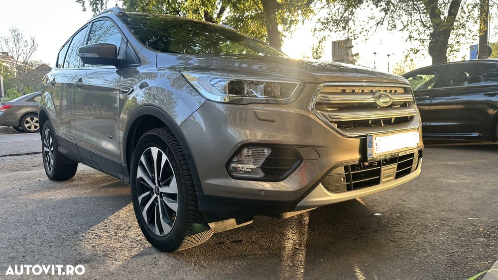 Ford Kuga - 6
