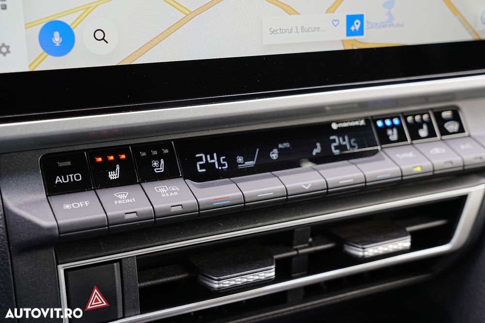 Toyota Camry 2.5 Hybrid Exclusive - 34