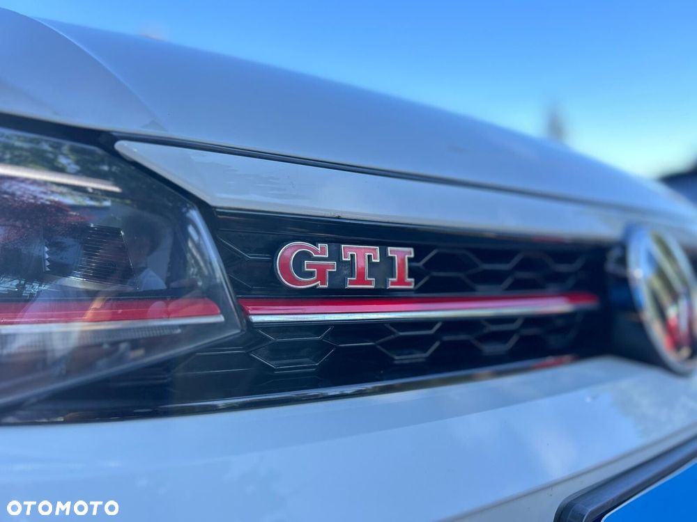 Volkswagen Polo 2.0 TSI GTI DSG - 35