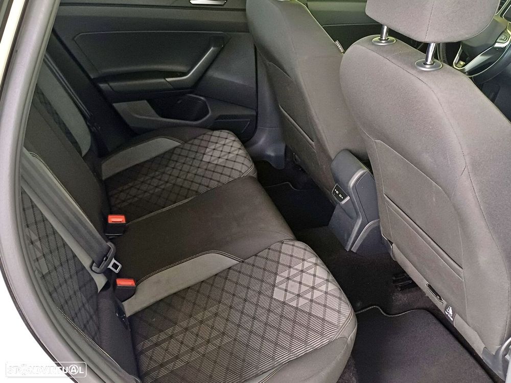 VW Taigo 1.0 TSI R-Line DSG - 14