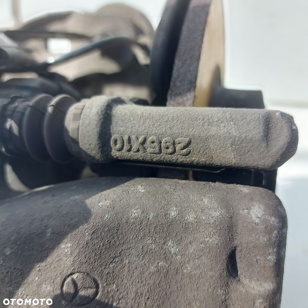 ZAWIESZENIE TYL TYLNE BELKA ZWROTNICE AMORTYZATORY KOMPLETNE MERCEDES CLA W117 ORYGINAL DEMONTAZ - 5