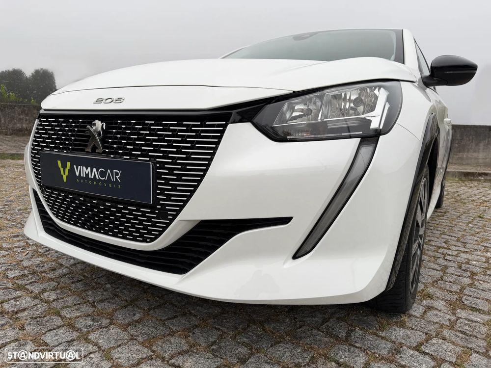Peugeot e-208 50 kWh Active Pack — fotografia 4